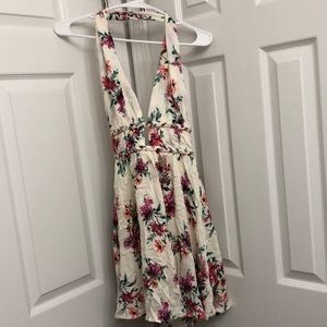 NWOT cream floral backless halter dress